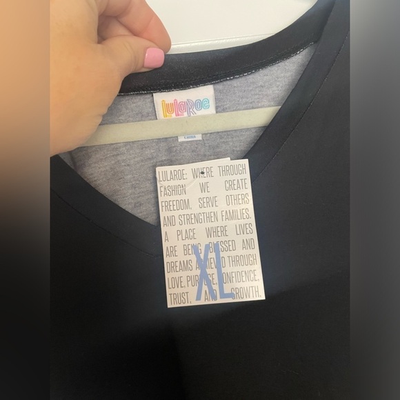 - LuLaRoe BNWT XL Dress - Picture 6 of 7